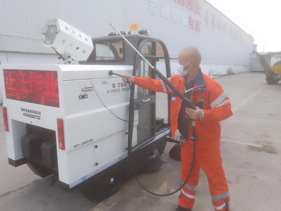 上海龙马快速清扫车